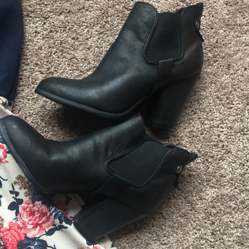 Cute black bootie heels